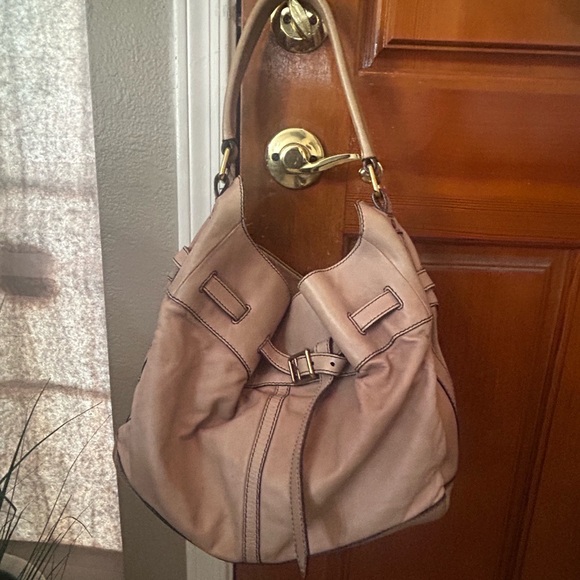 Burberry Calfskin shoulder bag. Authentic - Picture 16 of 16